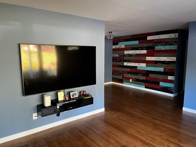 Building Photo - 3429 Bernal Ave