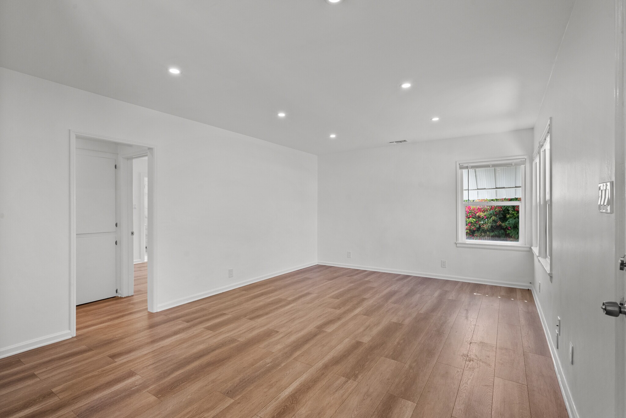Living Room - 3820 Orangedale Ave