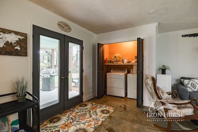 Building Photo - 130 Austin Dr