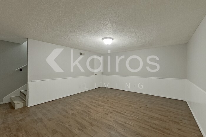 Building Photo - 6107 Dartmouth St