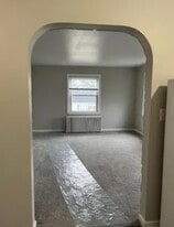 Building Photo - 105 Ohio St