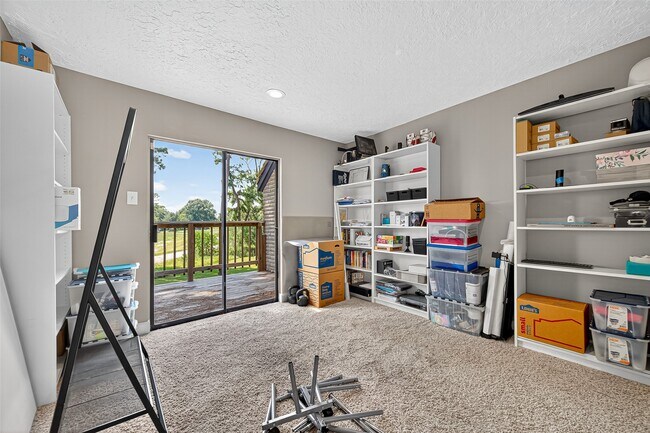 Building Photo - 5815 Green Terrace Ln