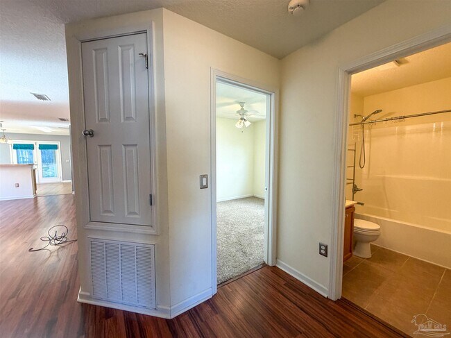 Building Photo - 10645 Senegal Dr