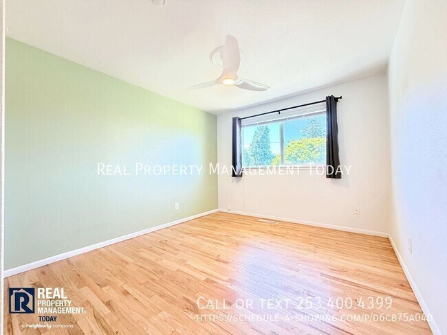 Building Photo - 2301 N Winnifred St
