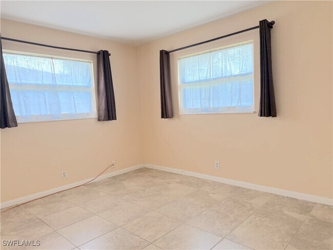 Building Photo - 1240 Pompei Ln