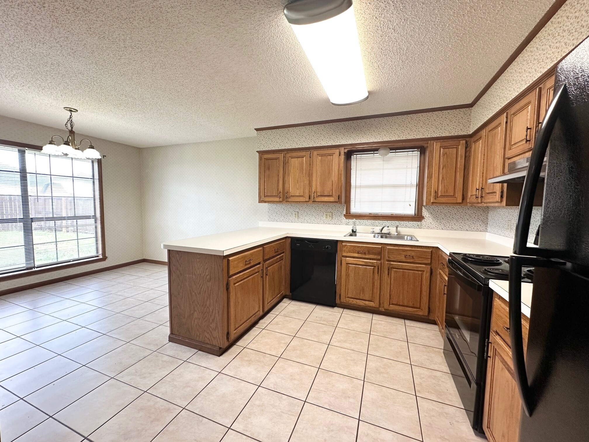 Building Photo - 6853 Willie Lou Ave