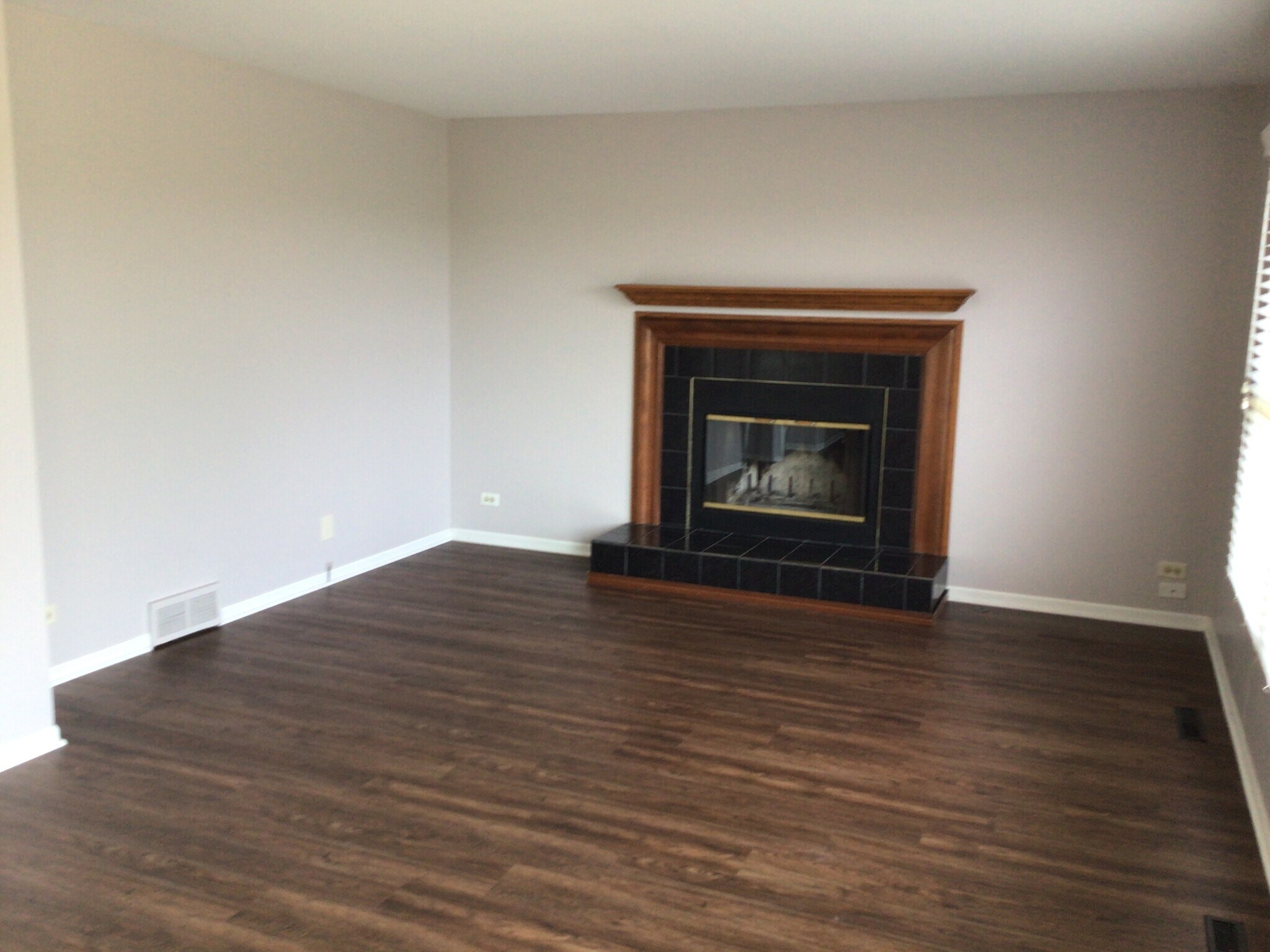 Building Photo - 1749 Quail Ct
