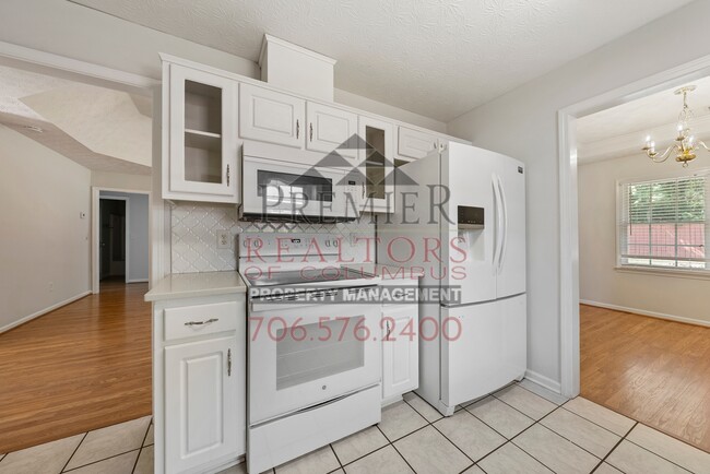 Building Photo - 30 Sugar Mill Ct