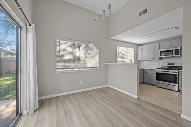 Building Photo - 16167 Golden Sands Dr