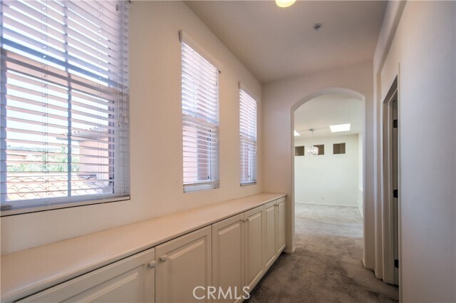 Building Photo - 15 Riva Dr
