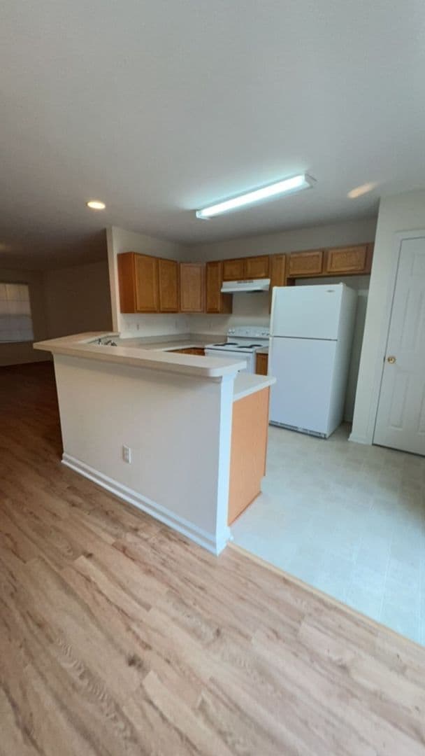 Building Photo - Welcome to Mill Creek Community