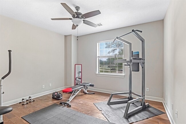 Building Photo - 29006 Reserve Bend Dr