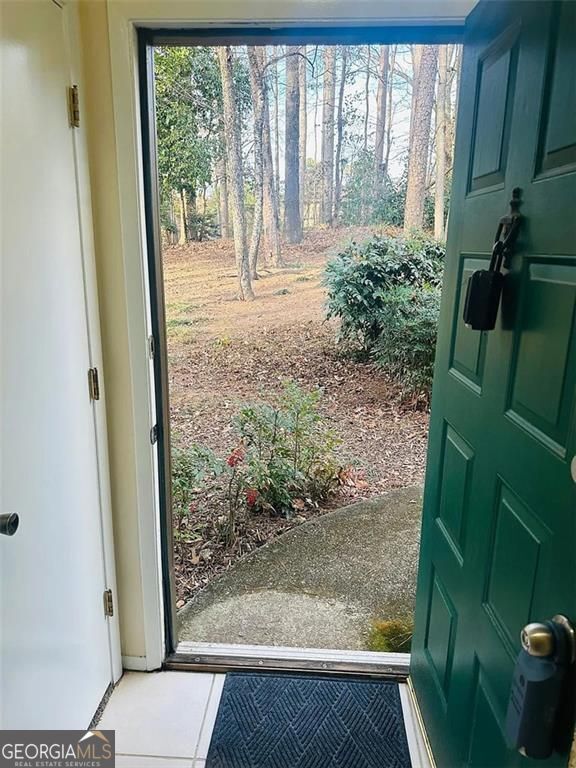 Building Photo - 3932 Cedar Cir