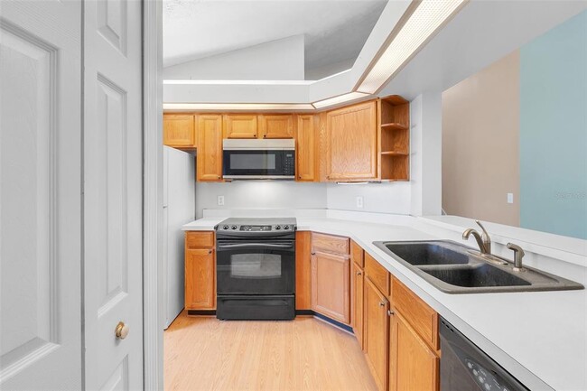 Building Photo - 3112 S Semoran Blvd