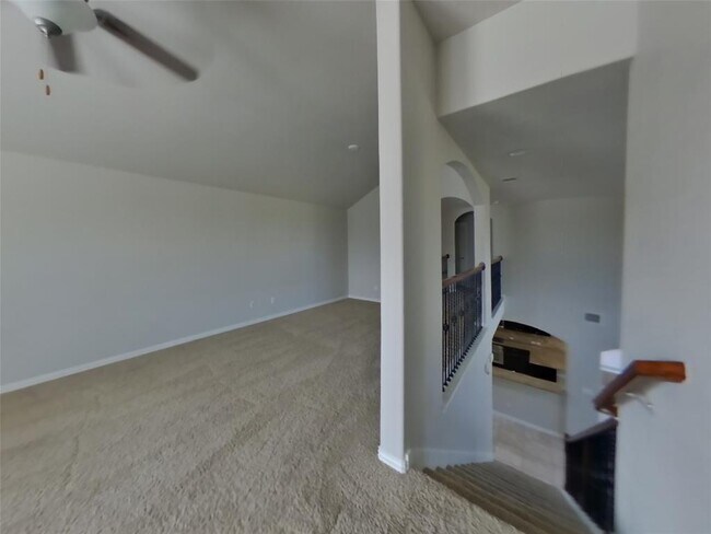 Building Photo - 1913 Colony Glen Ln