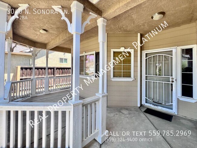 Building Photo - 3040 N Sonora Ave