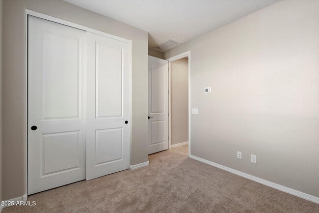 Building Photo - 10211 W Crittenden Ln