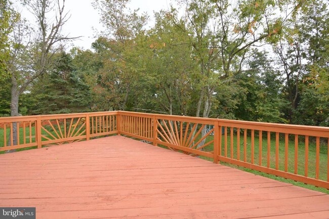 Building Photo - 5323 Debbie Ct