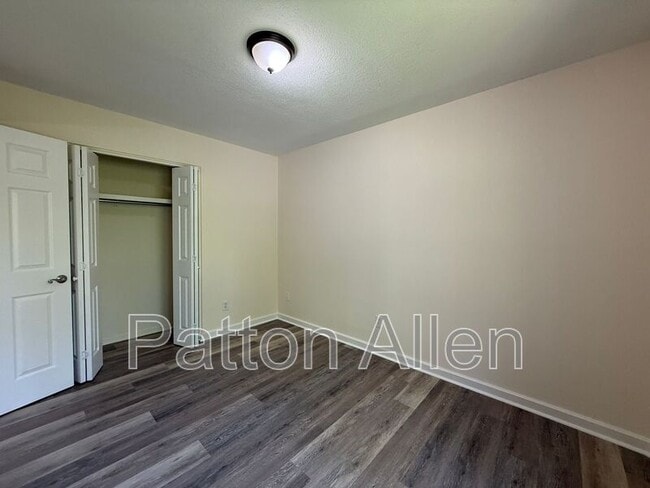Building Photo - 55 Dawnwood Cir