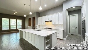 Building Photo - 12118 Arroyo Spg