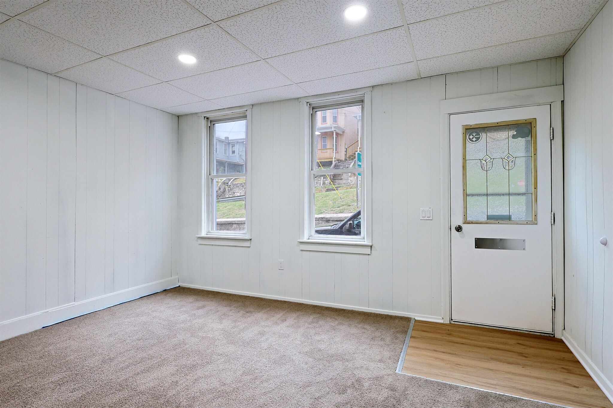 Building Photo - 329 Bedford St