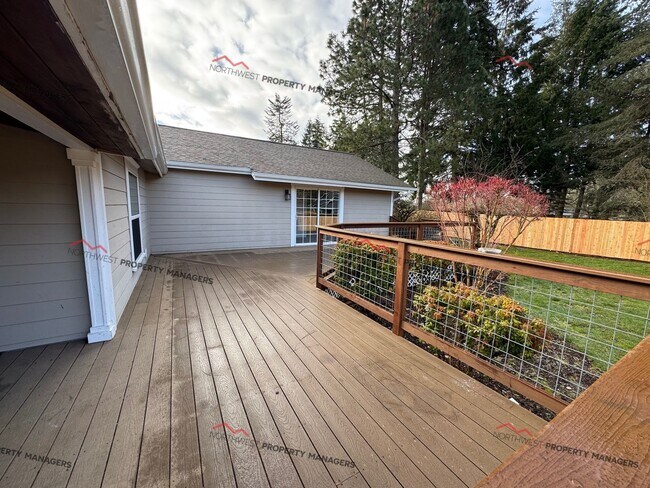 Building Photo - STATUS: *RENTED*  - R100  $2295