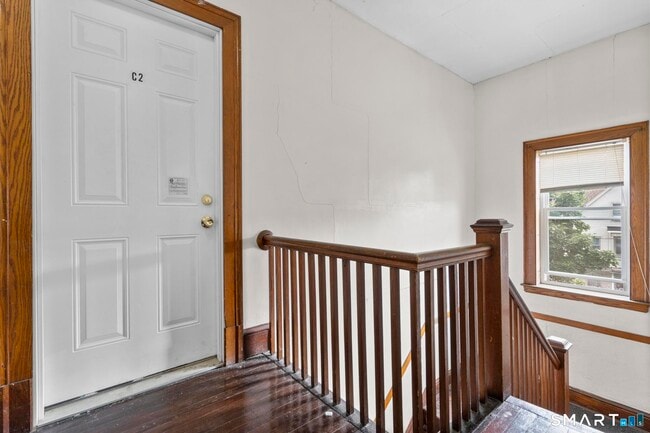 Building Photo - 38 Beacon St