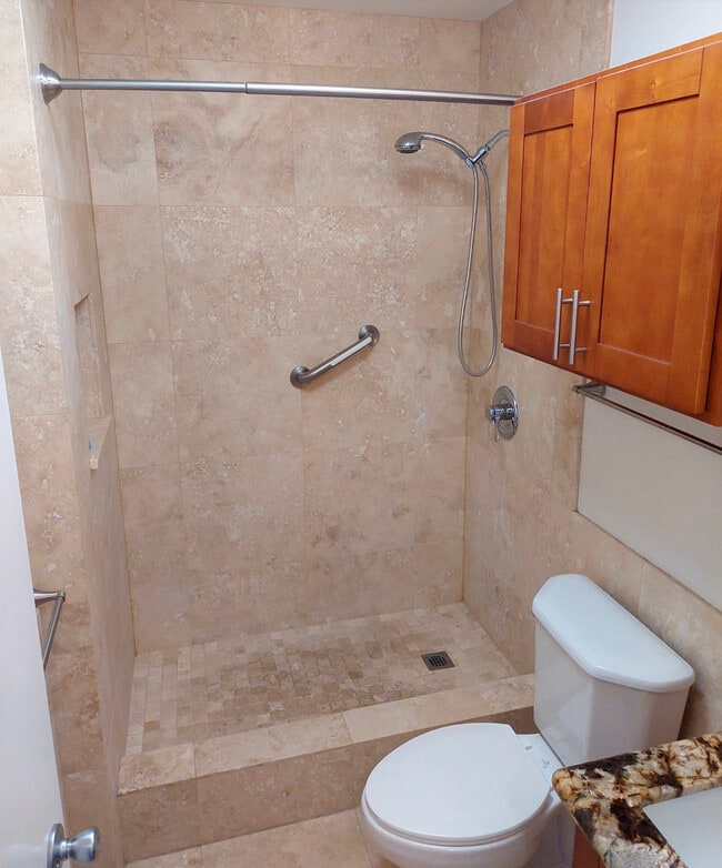 Building Photo - 1848 Kahakai Dr