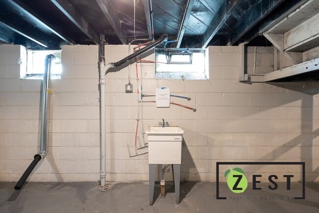 Building Photo - OPEN HOUSE- 4/1! 4PM-430PM! Beautiful 3 Bedroom Home!!!