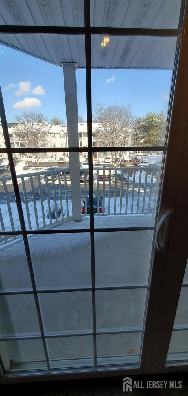 Building Photo - 261 Kempsey Dr