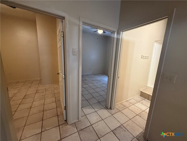 Building Photo - 1410 Marlton St