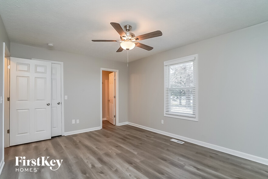 Building Photo - 391 Albright Ln