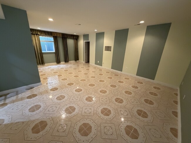 Building Photo - 3921 Braveheart Cir
