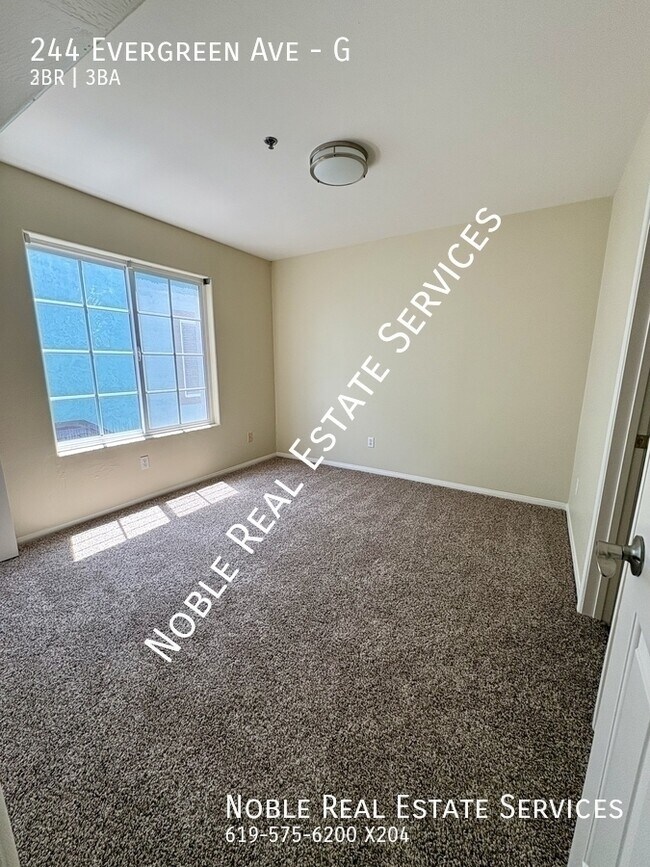 Building Photo - 244 Evergreen Ave