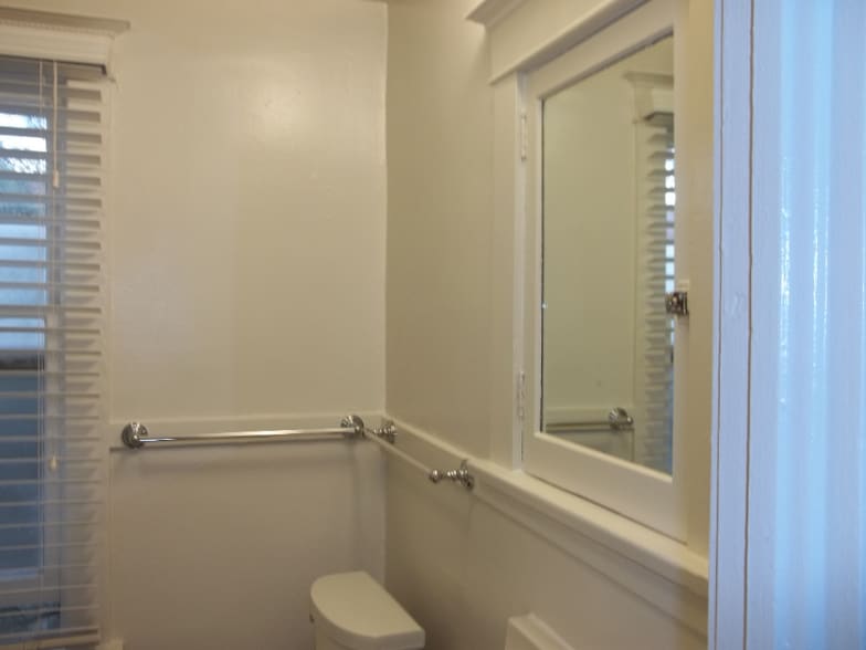 Building Photo - 900 S Pennsylvania St