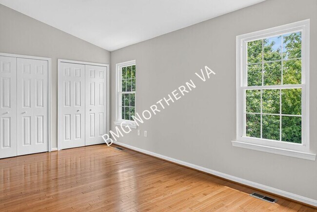 Building Photo - 6001 Keble Dr