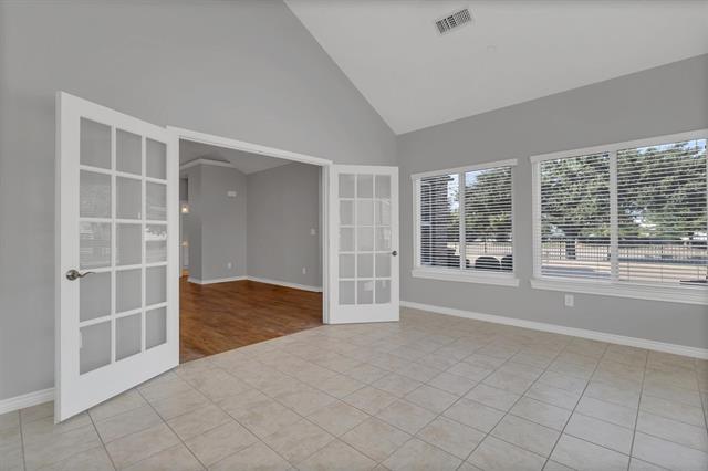 Building Photo - 2601 Marsh Ln