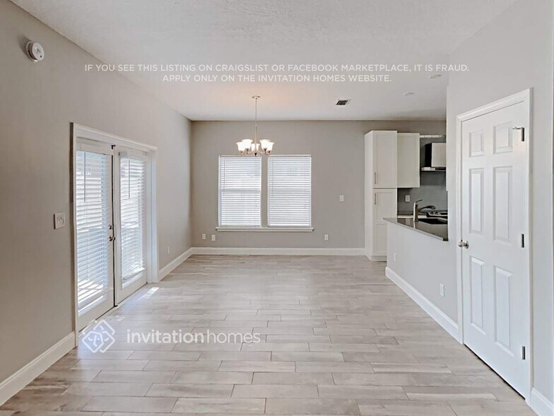 Building Photo - 3801 Pebble Brooke Circle South