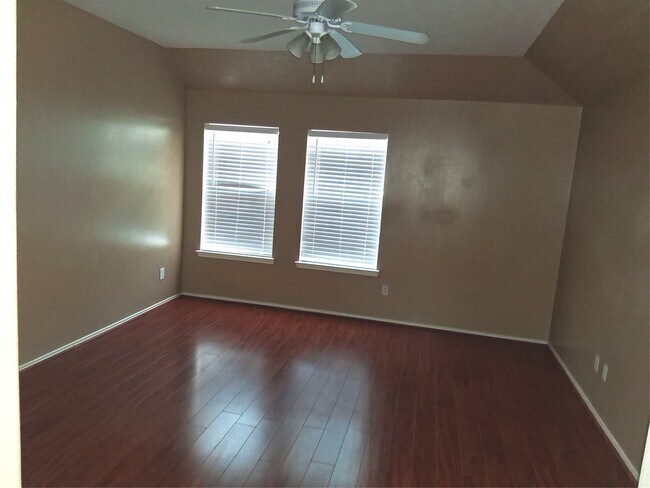 Building Photo - 8714 Orchard Ridge Ln