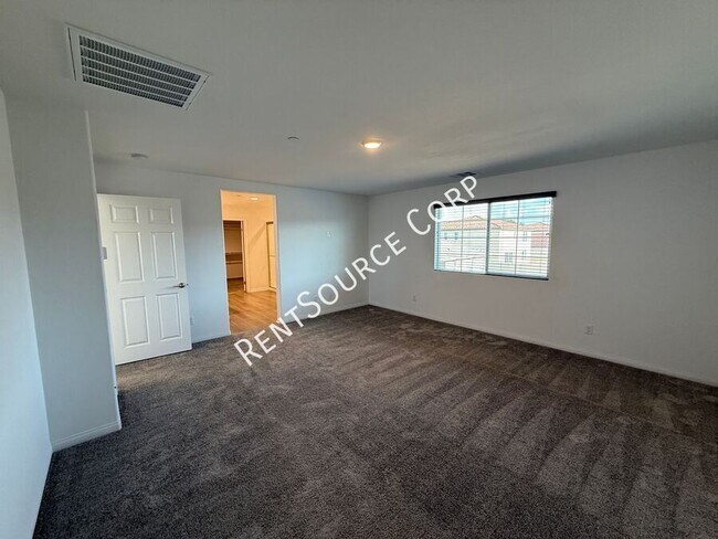 Building Photo - 6030 W Ave J 9