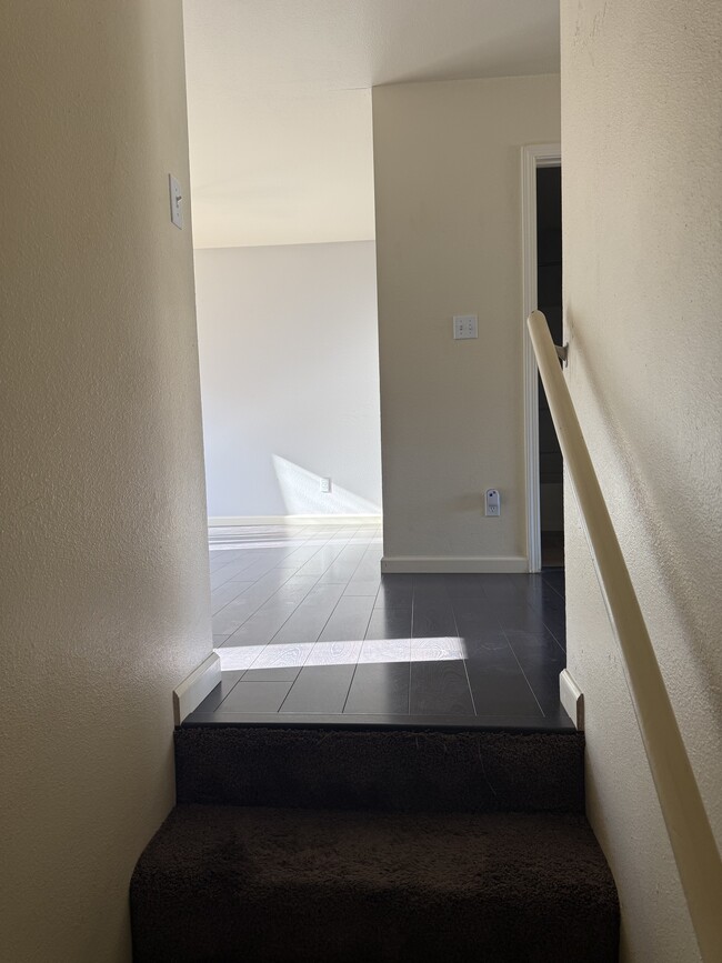 Building Photo - 2951 Richard Dr