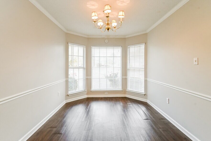 Building Photo - 7291 Bridle Ln