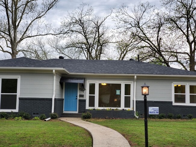 Building Photo - 1307 Aldridge-House-Commerce