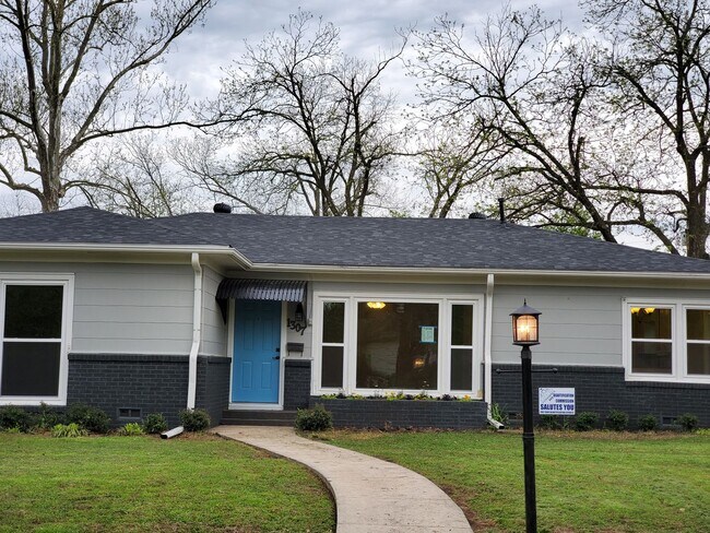 Building Photo - 1307 Aldridge-House-Commerce-"October Move...