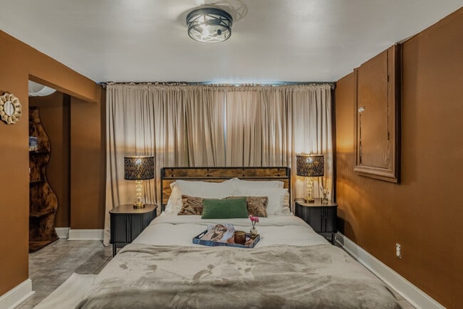 Building Photo - 4203 73rd Ave