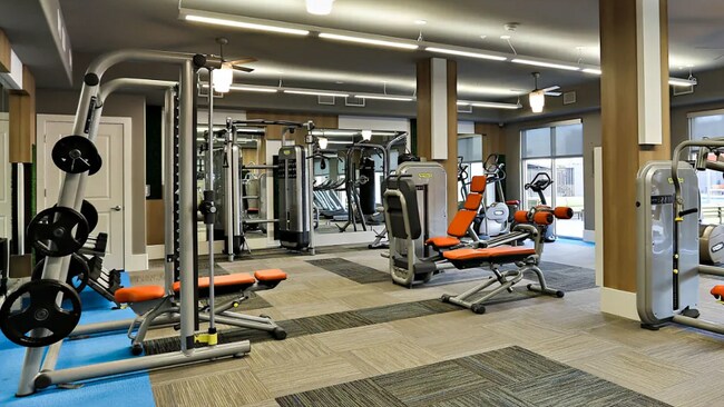 Building Photo - 1260 E University Dr