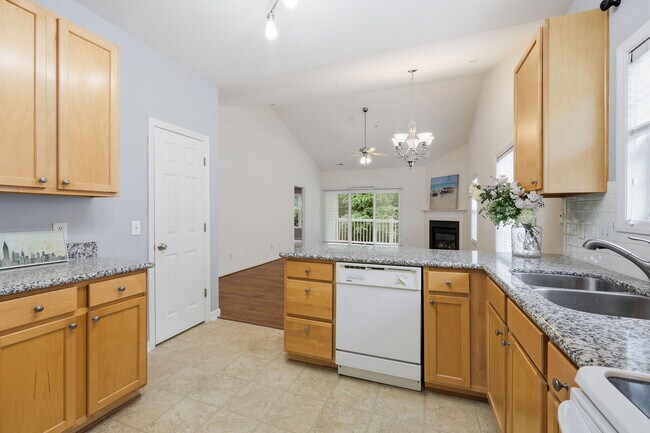 Building Photo - 1224 Claret Ln