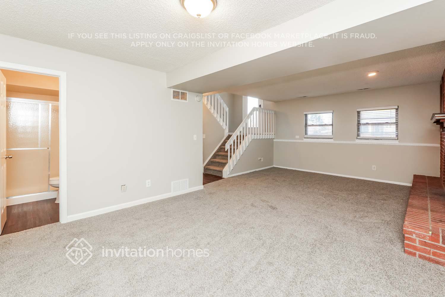 Building Photo - 2925 Rhapsody Dr