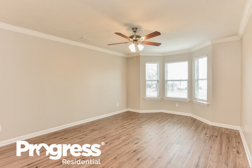 Building Photo - 178 Shiloh Dr