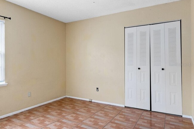 Building Photo - 1465 Eden Dr